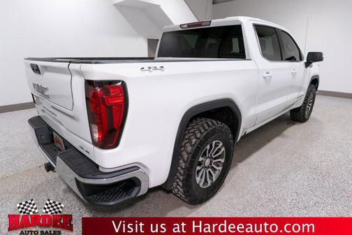 2023 GMC Sierra 1500 SLE