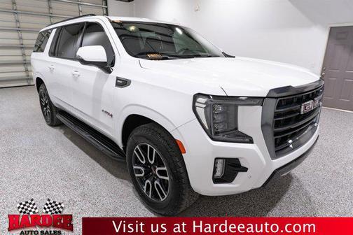 Summit White 2022 GMC Yukon XL AT4