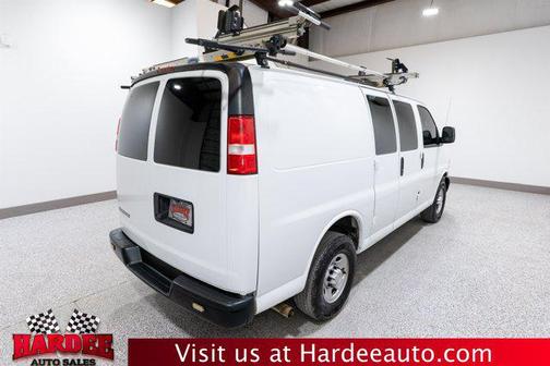 Summit White 2020 Chevrolet Express 2500 LT