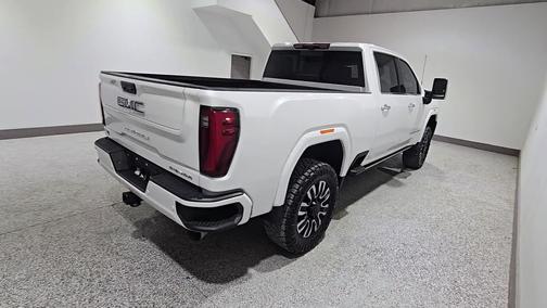 White Frost Tricoat 2024 GMC Sierra 3500 Denali