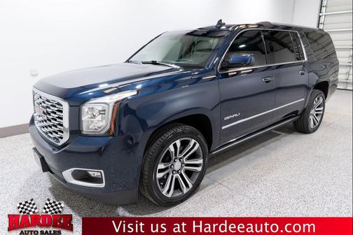 Dark Sapphire Blue Metallic 2019 GMC Yukon XL Denali