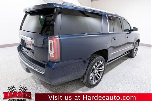 Dark Sapphire Blue Metallic 2019 GMC Yukon XL Denali