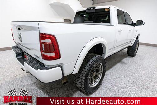 2022 RAM 2500 Limited Crew Cab 4x4 6'4' Box