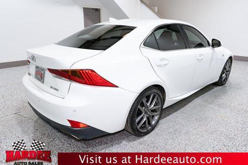 2018 Lexus IS 300 Base