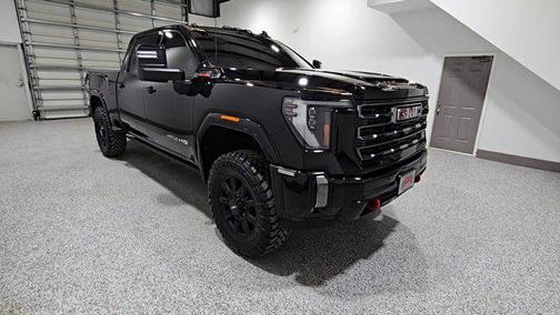 2024 GMC Sierra 2500 AT4