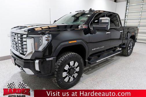 Onyx Black 2024 GMC Sierra 2500 Denali