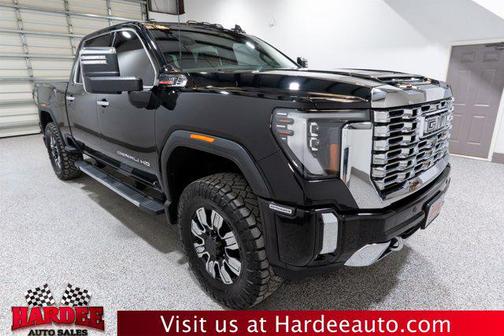 Onyx Black 2024 GMC Sierra 2500 Denali