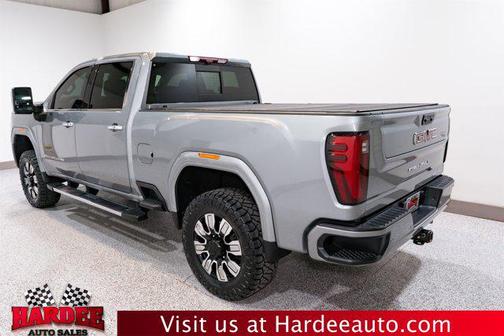 2024 GMC Sierra 2500 Denali