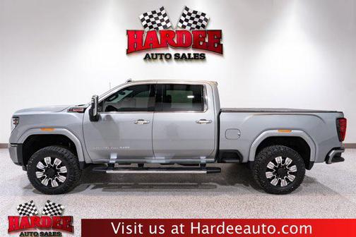 2024 GMC Sierra 2500 Denali