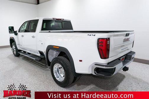 2024 GMC Sierra 3500 SLT
