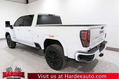 2024 GMC Sierra 2500 AT4
