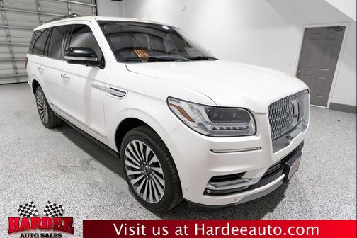 White Platinum Metallic Tri-Coat 2019 Lincoln Navigator Reserve