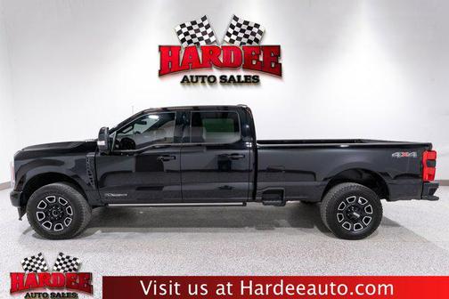 2025 Ford F-350 Platinum