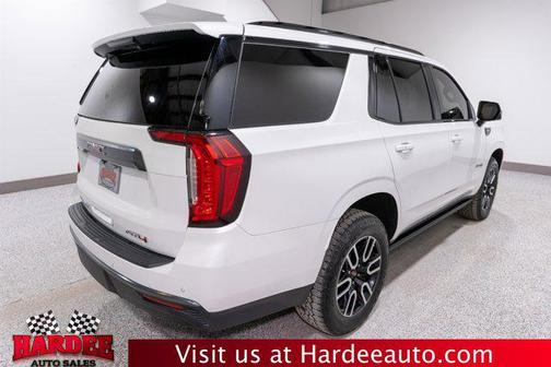 2023 GMC Yukon 4WD AT4