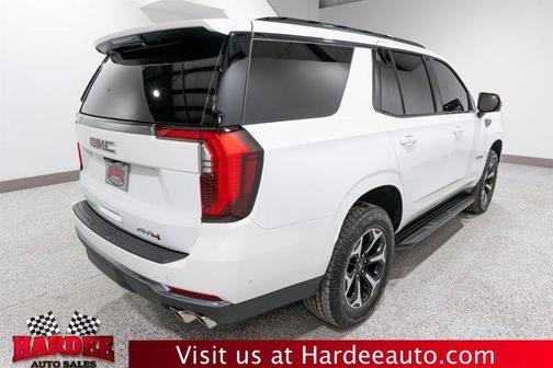 2025 GMC Yukon 4WD AT4