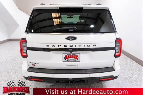 Star White Metallic Tri-Coat 2022 Ford Expedition Limited