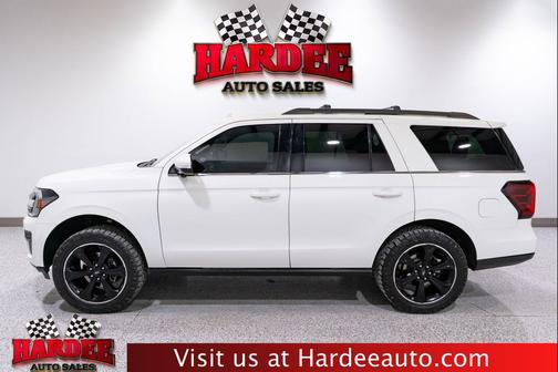 Star White Metallic Tri-Coat 2022 Ford Expedition Limited