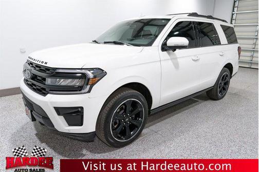 Star White Metallic Tri-Coat 2022 Ford Expedition Limited