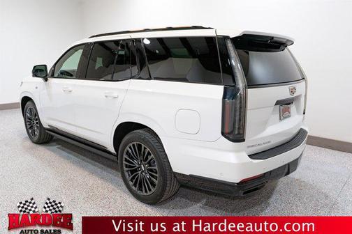 2025 Cadillac Escalade Sport Platinum