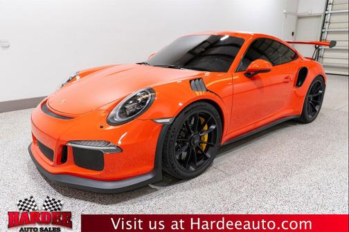 Lava Orange 2016 Porsche 911 GT3 RS