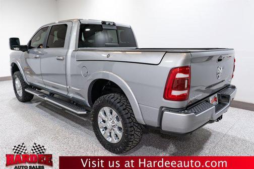 Billet Silver Metallic Clearcoat 2024 RAM 2500 Limited Crew Cab 4x4 6'4' Box
