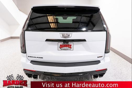 Vibrant White Tricoat 2026 Cadillac Escalade V-Series