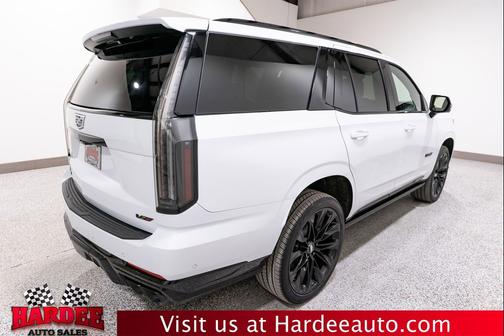 Vibrant White Tricoat 2026 Cadillac Escalade V-Series