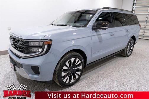 Glacier Gray Metallic TriCoat 2025 Ford Expedition Max Platinum