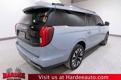 Glacier Gray Metallic TriCoat 2025 Ford Expedition Max Platinum