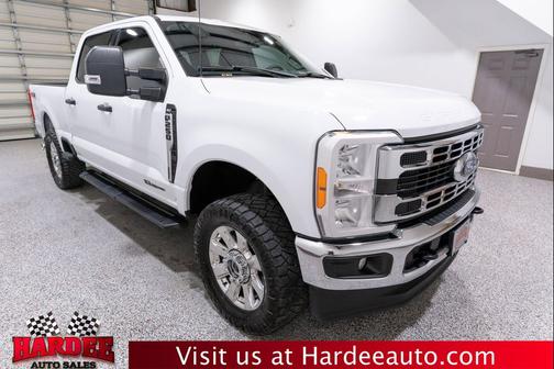 Oxford White 2023 Ford F-250 XLT