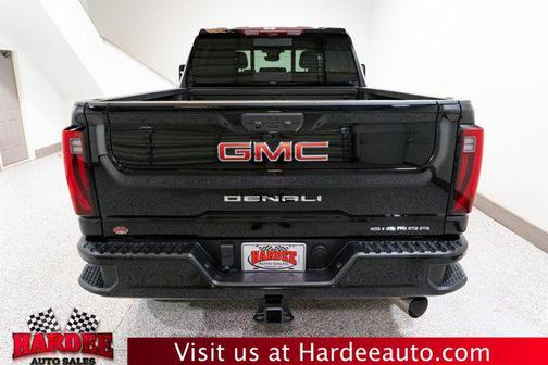 2025 GMC Sierra 2500 Denali