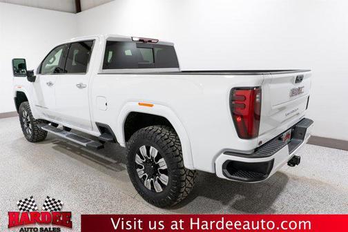 2025 GMC Sierra 2500 Denali