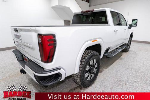 2025 GMC Sierra 2500 Denali