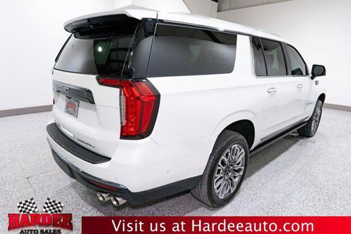 2023 GMC Yukon XL Denali Ultimate