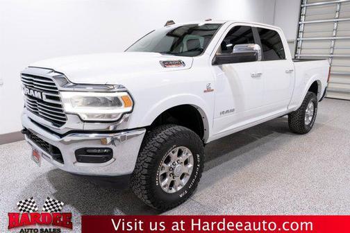 2020 RAM 2500 Laramie Crew Cab 4X4 6'4' Box