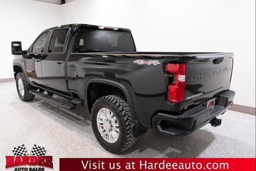 Black 2020 Chevrolet Silverado 2500 Custom