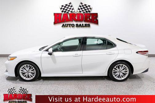 2019 Toyota Camry XLE