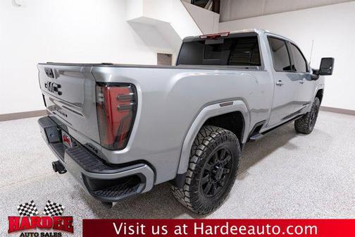 Sterling Metallic 2025 GMC Sierra 2500 AT4
