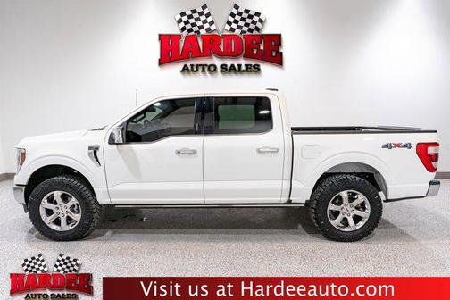 Star White Metallic Tri-Coat 2023 Ford F-150 Lariat