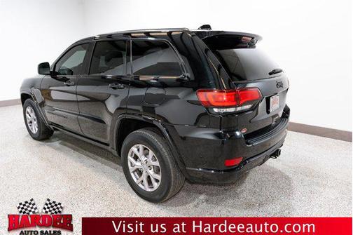 2022 Jeep Grand Cherokee Laredo