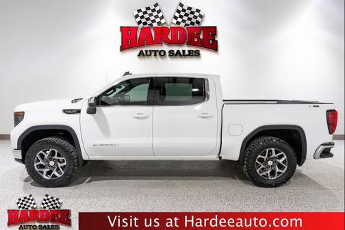 Summit White 2024 GMC Sierra 1500 SLE