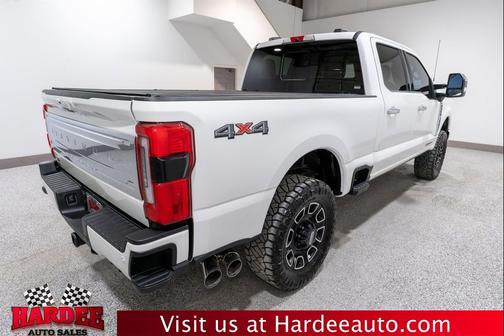 Star White Metallic Tri-Coat 2024 Ford F-350 Platinum