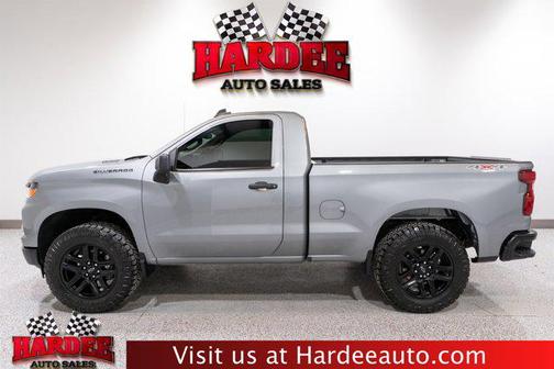 Sterling Gray Metallic 2025 Chevrolet Silverado 1500 WT