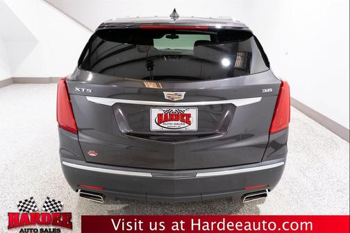 Dark Granite Metallic 2019 Cadillac XT5 Base