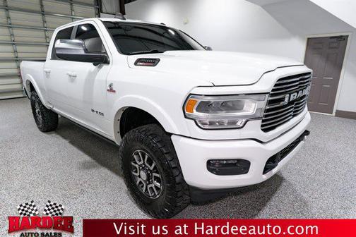 2019 RAM 2500 Laramie Crew Cab 4x4 6'4' Box