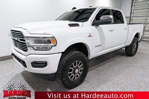 2019 RAM 2500 Laramie Crew Cab 4x4 6'4' Box