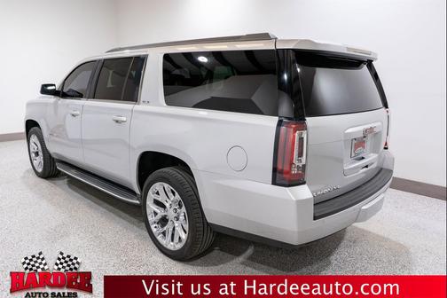 Quicksilver Metallic 2016 GMC Yukon XL SLE