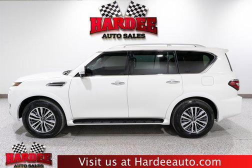 2024 Nissan Armada SL 4WD