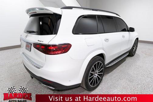 2025 Mercedes-Benz GLS 450 4MATIC