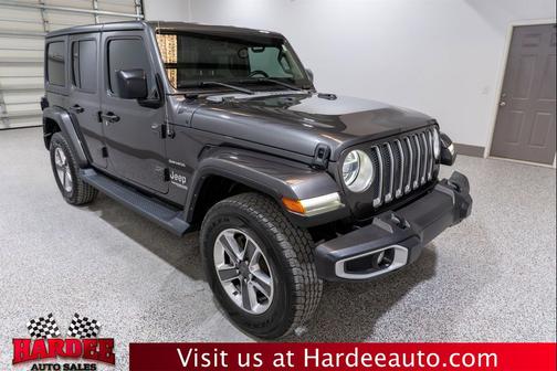 Granite Crystal Metallic Clearcoat 2021 Jeep Wrangler Unlimited Sahara